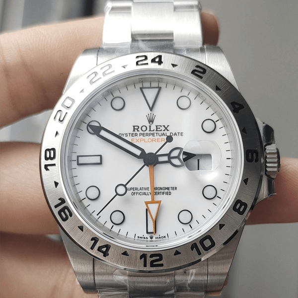 Explorer II - m226570-0001