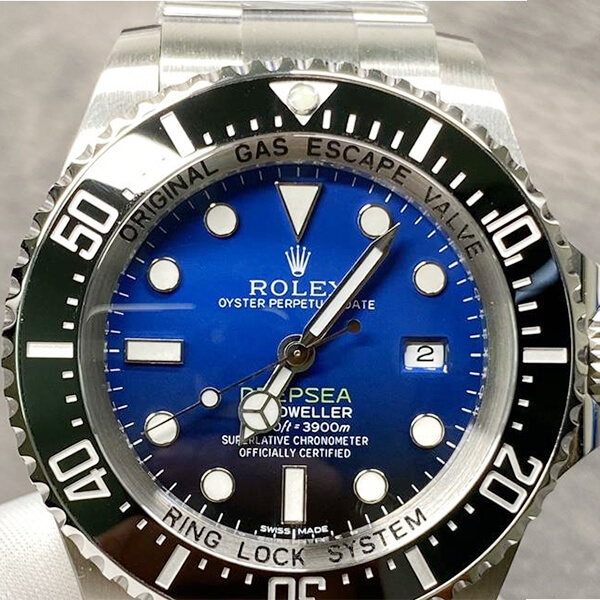 Sea-Dweller Watch - m126660-0002